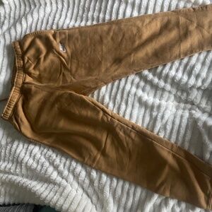 Nike women’s sweatpant